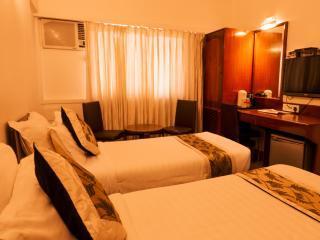Oyo Rooms Mumbai Juhu Beach, Mumbai